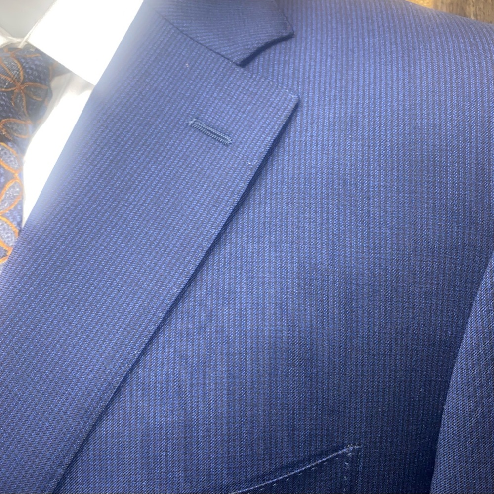 Canali Blue Blazer, 54R (US Equivalent 44R) - Picture 4 of 9